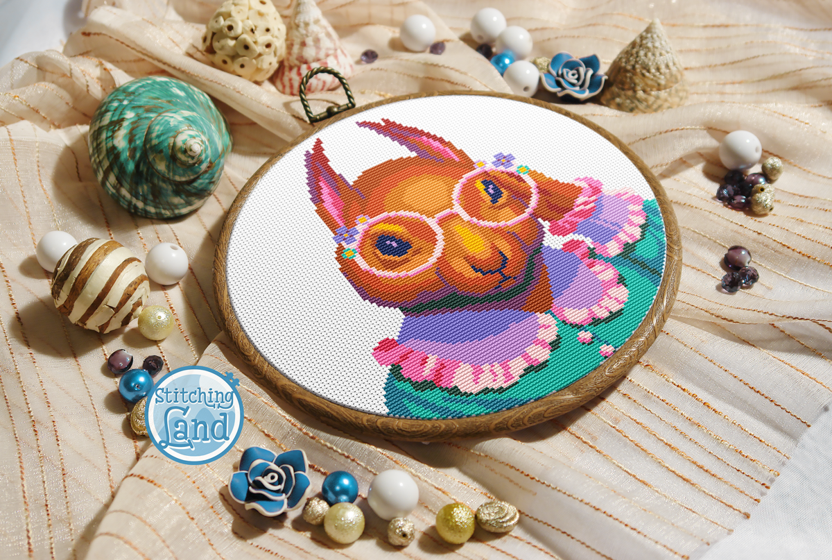 Mrs. Squirrel Cross Stitch Pattern